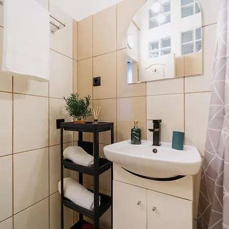 Olive Eden * Budapeste